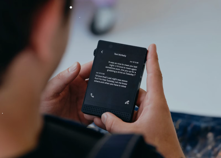 The Super Simple Gadget Trying to Replace Your Phone: The Light Phone 3 1 Screenshot 20240616 1635432