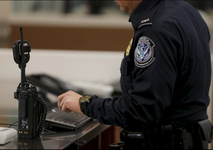 U.S. Border Agents Must Now Obtain Warrants for Electronic Device Searches. 1 Screenshot 20240729 1429053