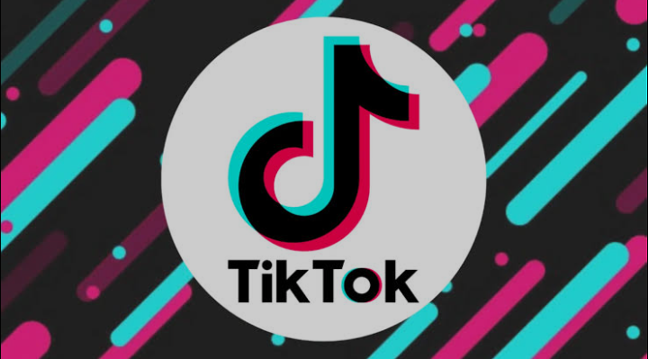 TikTok Introduces Group Chats: Keep Conversations Within the App. 1 Screenshot 20240813 0147252