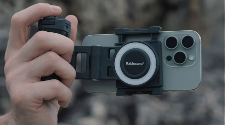 Snappy Grip Transforms Smartphone Photography with Advanced Stabilization Features 1 Screenshot 20240913 2241572
