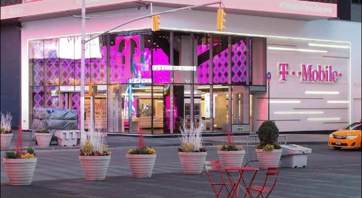 T-Mobile: A Detour from the "Uncarrier" Path / The Legere Era: A Golden Age for T-Mobile Customers 1 Screenshot 20241019 2033102