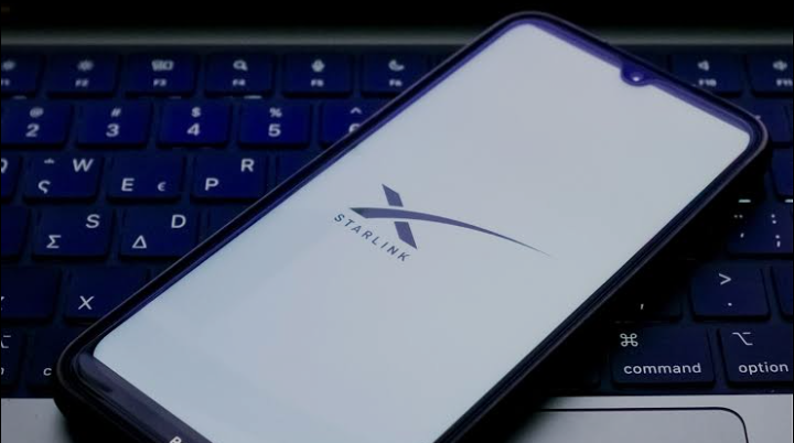 SpaceX's Cellular Starlink: A Pocket-Sized Revolution in Connectivity / Redefining the Limits of Connectivity 1 Screenshot 20241028 2029402
