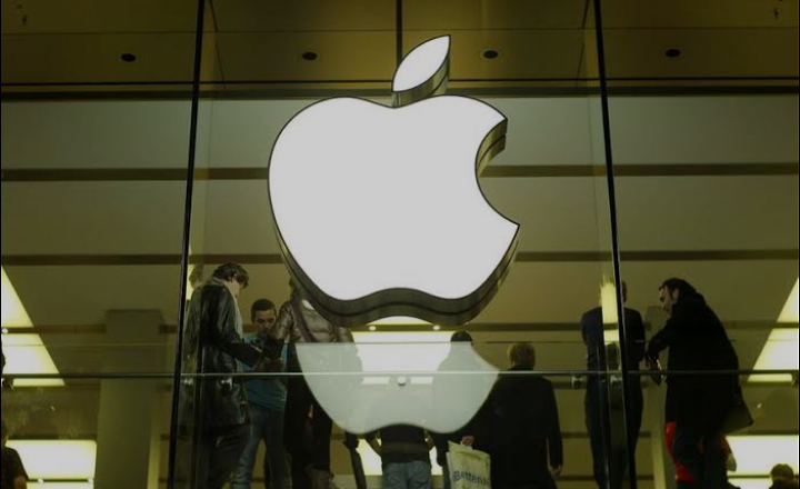 Apple's Next Big Thing: A Wall-Mounted Smart Home Hub 1 Screenshot 20241113 1312432