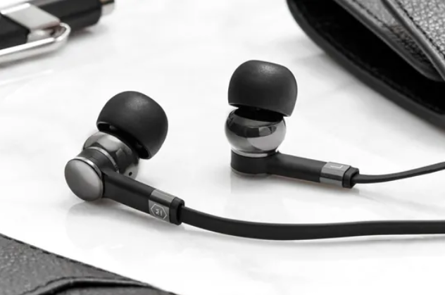 Master & Dynamic Resurrects the ME05: A Wired Earphone Revival 1 Screenshot 20241205 2247312
