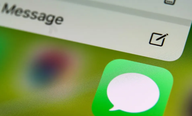 End of the Green Bubble Era: Apple's iOS 18.2 Update and the Rise of Secure Messaging 1 Screenshot 20241207 2122002