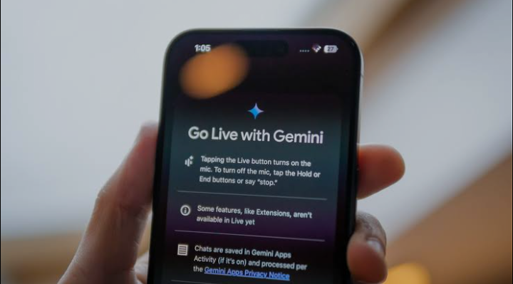 Gemini Live Goes Bilingual: Seamless Conversations in Two Languages (Coming Soon!) 1 Screenshot 20241211 0915322