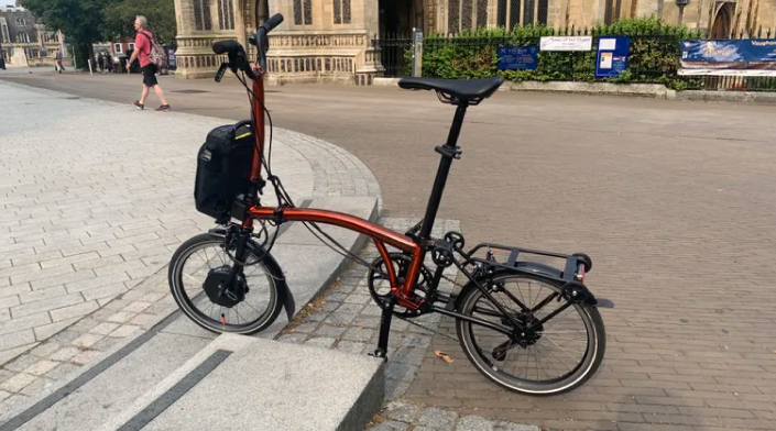 Brompton Electric P Line Urban 4 Speed: A Closer Look 1 Screenshot 20241215 2223462