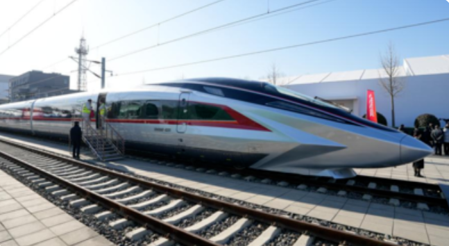 China's CR450: Revolutionizing High-Speed Rail with Unprecedented Speed and Innovation 1 Screenshot 20241230 0703582