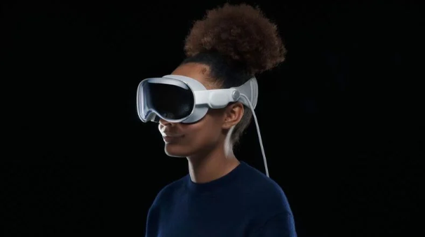 Apple Vision Pro: A Stalled Revolution? 1 Screenshot 20250101 2214212
