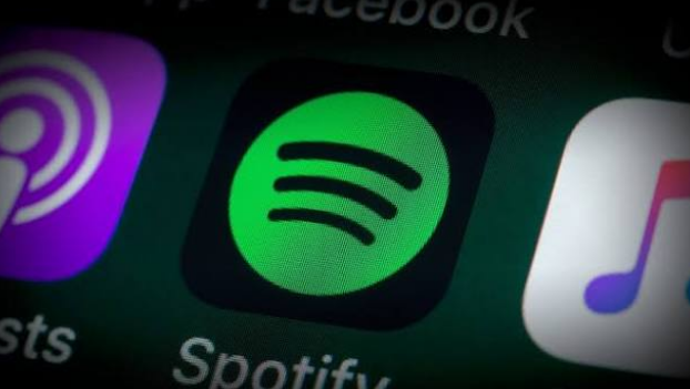 Spotify’s New Partner Program for Podcast Hosts: A Game Changer for Creators and the Future of Podcasting 1 Screenshot 20250102 2202032