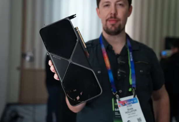 Nvidia GeForce RTX 5090 FE: A Compact Powerhouse Redefining Graphics Cards 1 Screenshot 20250109 2223312