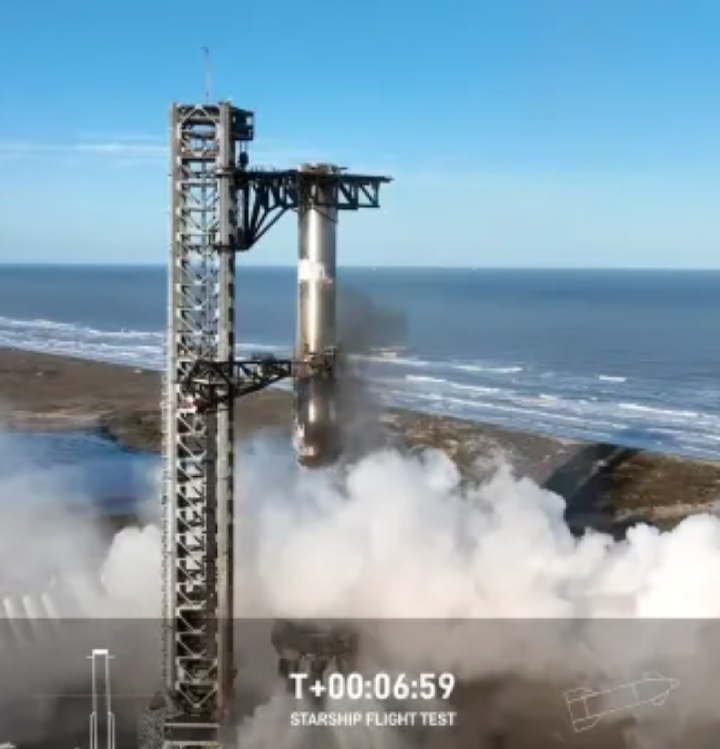 SpaceX Starship Makes Progress with Booster Catch, Loses Ship in Anomaly 1 Screenshot 20250118 0817212