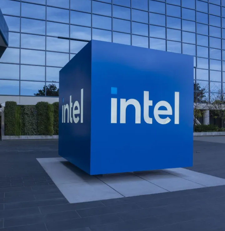 Intel Scraps Falcon Shores AI Chip, Doubles Down on Jaguar Shores 1 Screenshot 20250131 1825282