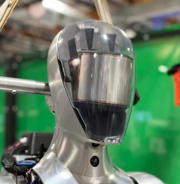 Figure AI Ditches OpenAI, Embraces In-House AI for Humanoid Robots: A Deep Dive 1 Screenshot 20250205 1910142