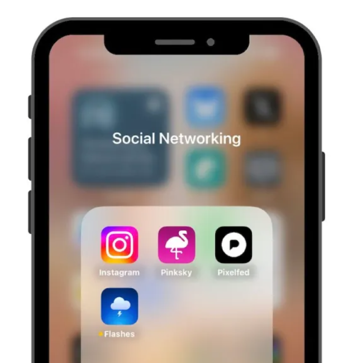Building a New Visual World: Exploring Open-Source Alternatives to Instagram 1 Screenshot 20250209 2152482