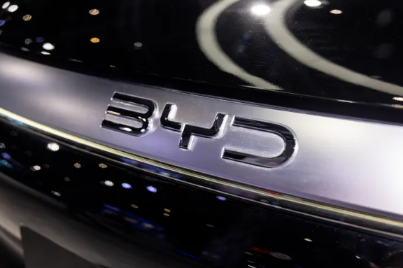 BYD's "God's Eye" ADAS: A Game Changer for Affordable Autonomous Driving? 1 Screenshot 20250211 1921052