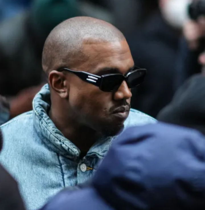 Kanye West's Swastika T-Shirt and the Persistent Problem of Antisemitism on Shopify 1 Screenshot 20250212 1952182