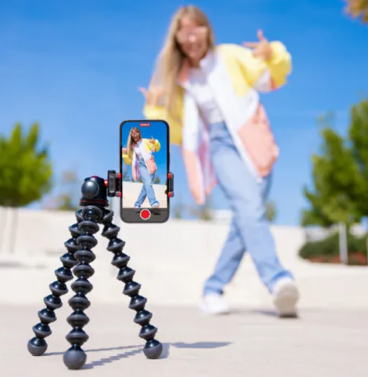 Beyond the Algorithm: Why Creators and Fans Are Rejecting "For You" Feeds 1 Screenshot 20250220 1847392