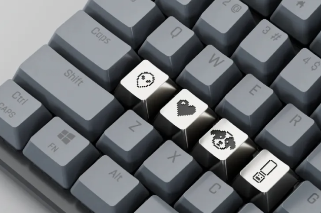 Susan Kare's "Esc Keys": Retro Pixel Art Meets Luxury in Wearable Icons 1 Screenshot 20250224 2118312