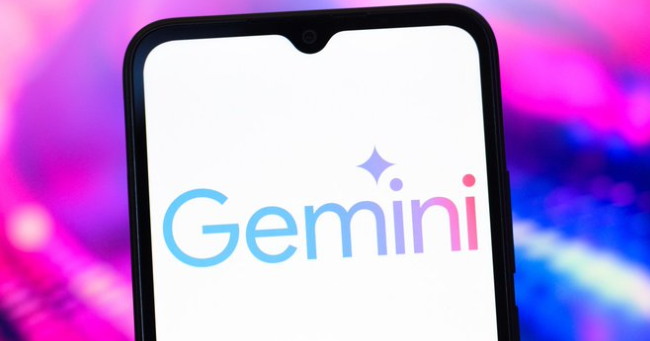 Google Gemini on iPhone Lock Screen: AI Chatbot Access Without Unlocking 1 Screenshot 20250304 1957312