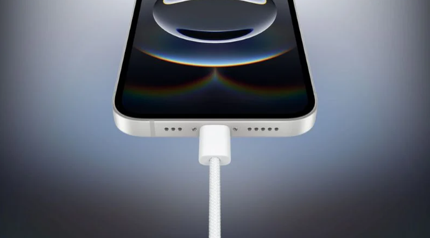 iPhone 17 Air: Apple's First Step Toward a Slimmer, Port-Free Future 1 Screenshot 20250316 2029072