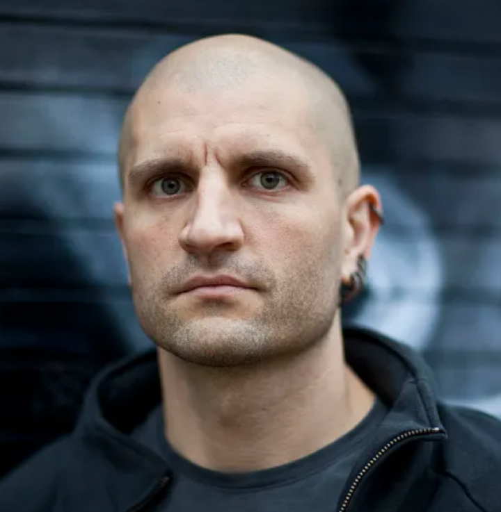 China Miéville on the Power of Stories, Marxism, and the Future of Weird Fiction 1 Screenshot 20250331 0943322