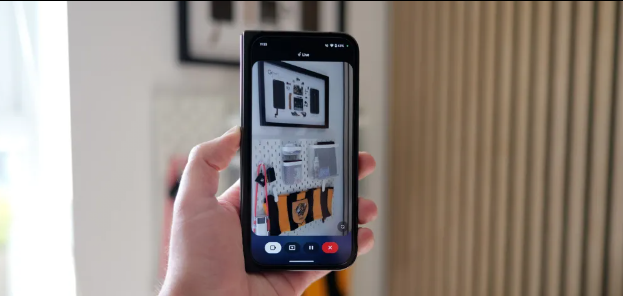 Google Gemini Live Review: Astra-Powered Camera and Screen Sharing Features Now Available 1 Screenshot 20250408 2040432