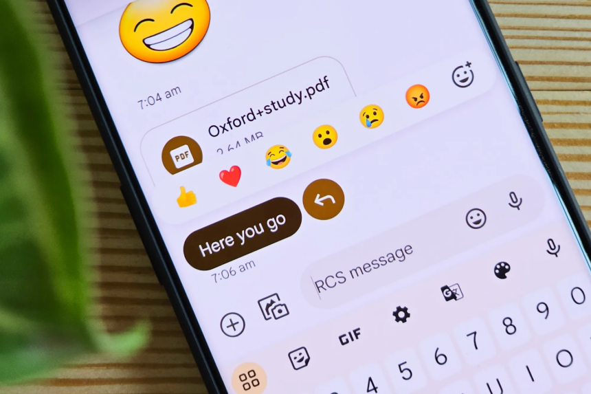 Gboard Emoji Kitchen ‘Browse’ Redesign: How to Use It and What’s New 1 blogger image 9EtGKTTUcO