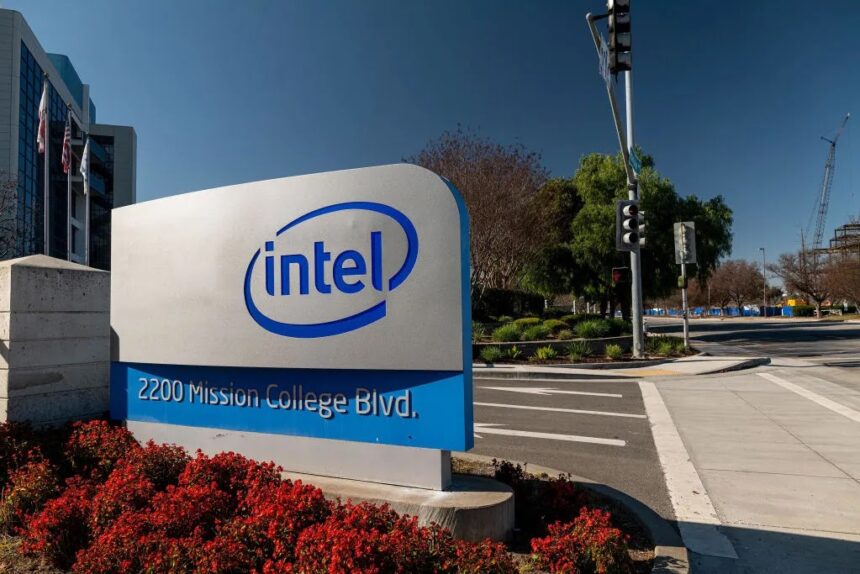 Intel May Sell Networking & Edge Unit to Refocus Core Business 1 blogger image 6aDQtxiv3c