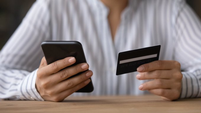 How to Block Financial Scammers on Social Media Easily 1 blogger image KjvVw2lsqv