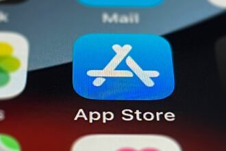 blogger image SjgbKZKApx