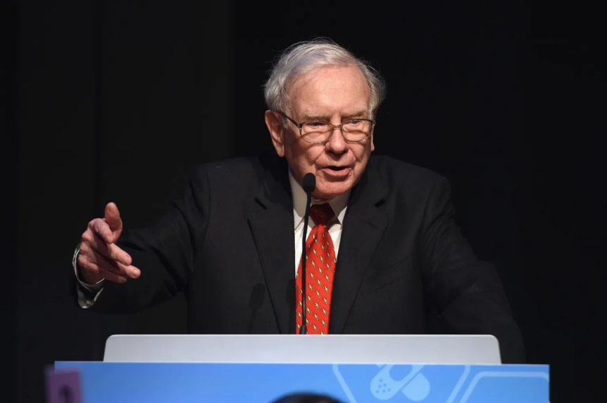 Warren Buffett to Retire as Berkshire Hathaway CEO in 2025 1 blogger image cSMfnFDvrW