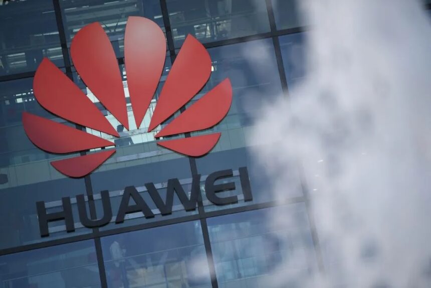 US-China Clash Over Huawei AI Chips Escalates Tech Tensions 1 blogger image jPihPp6lSe