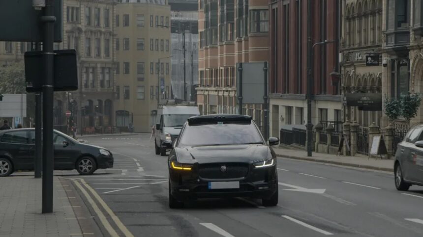Wayve and Uber Plan Robotaxi Launch in London 1 blogger image cJP6pPzWwi