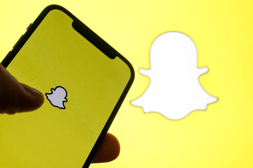 Snapchat acquires Saturn to Supercharge Student Scheduling 1 blogger image e75SX6hY2f