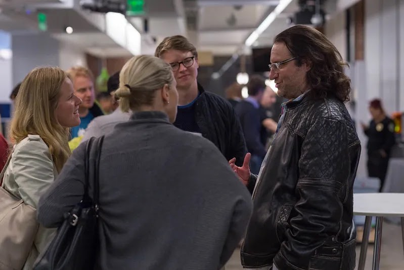 Brad Feld's 'Give First' Philosophy: The Power of Mentorship at Any Age 1 blogger image tKWaqp6Z7j
