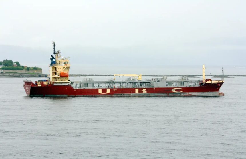 Carbon-Capturing Cement Ship Transforms CO2 Into Building Materials 1 blogger image 108SB18tkC