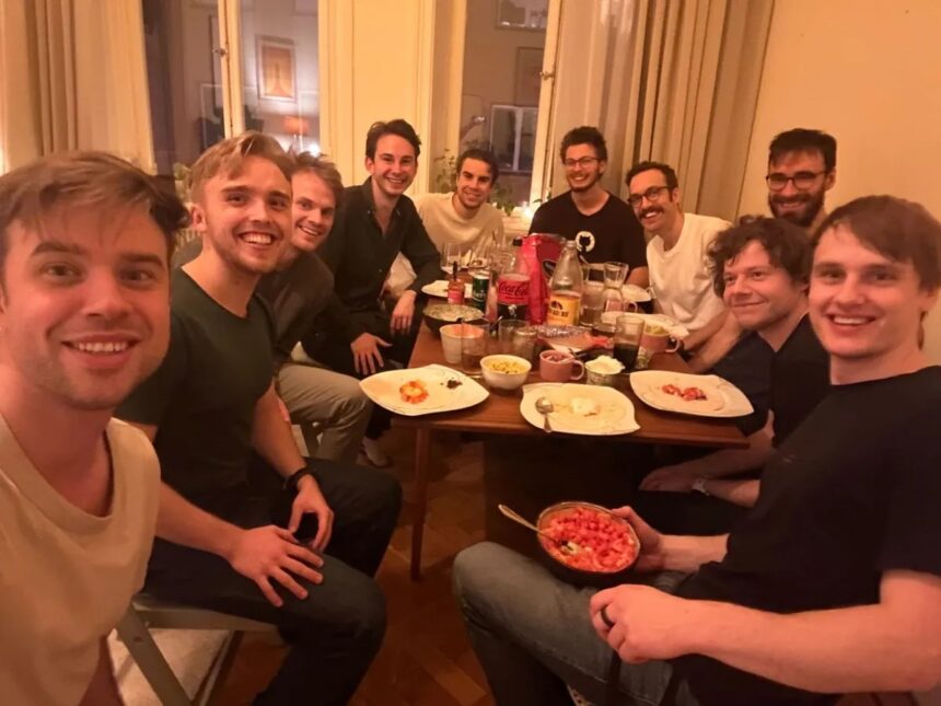 Lovable Nears $150M Raise at $2B Valuation Amid AI Surge 1 blogger image 3rC6sNO82r