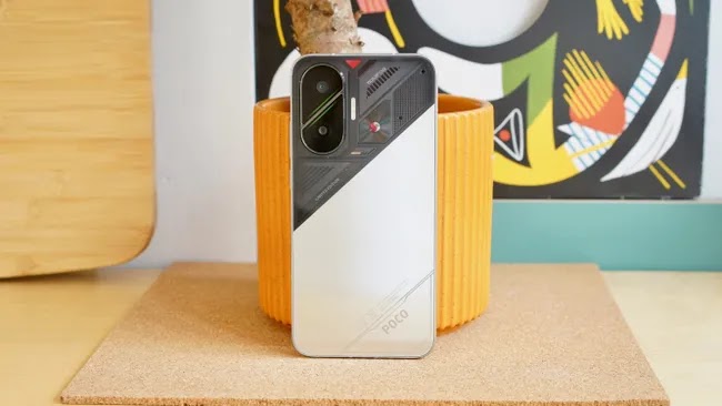 Poco F7 Challenges OnePlus Nord 5 and Nothing Phone 3 1 blogger image