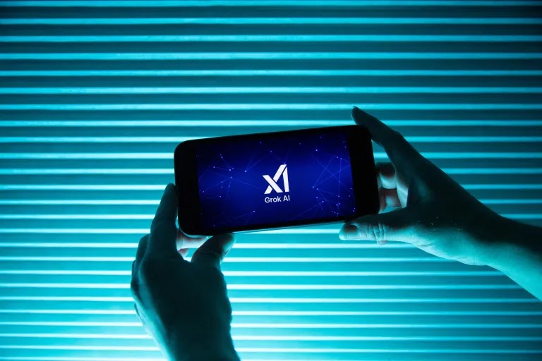 France Investigates X for Foreign Interference and AI Misuse 1 blogger image NLctrjQBLn