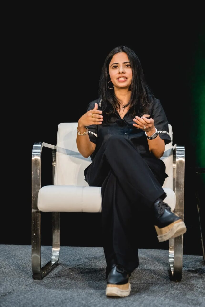 What Startups Should Prioritize Over TAM, According to Index Ventures 1 blogger image cgKHMeRVB8