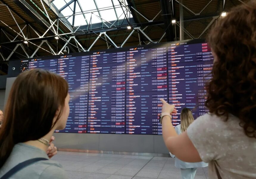 Aeroflot Cyberattack Grounds Flights and Exposes Passenger Data 1 blogger image d5eIRISEJt