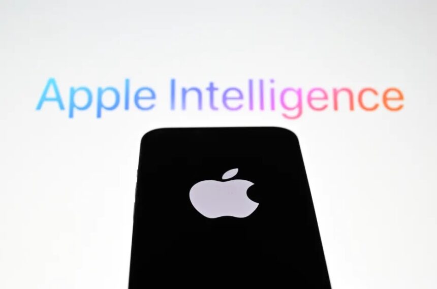 Apple Denies Favoring OpenAI in App Store Rankings 1 blogger image SjiRAc3BNr