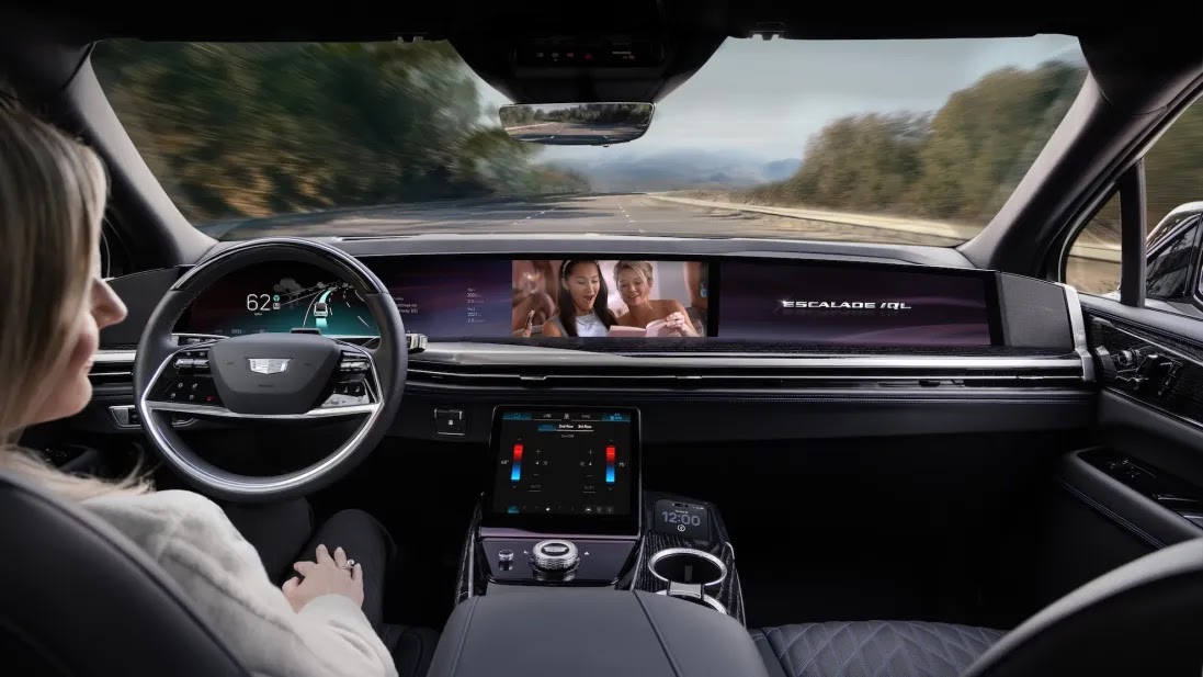 GM’s Eyes-Off Driving System by 2028 1 blogger image