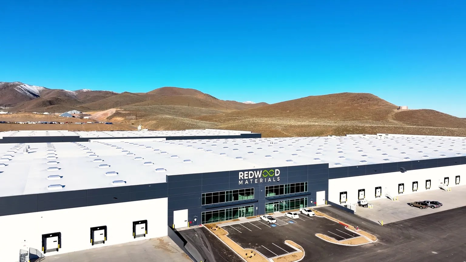Redwood Materials Reportedly Cuts 5% of Staff After $350M Raise 1 blogger image MDcEfZzqt6