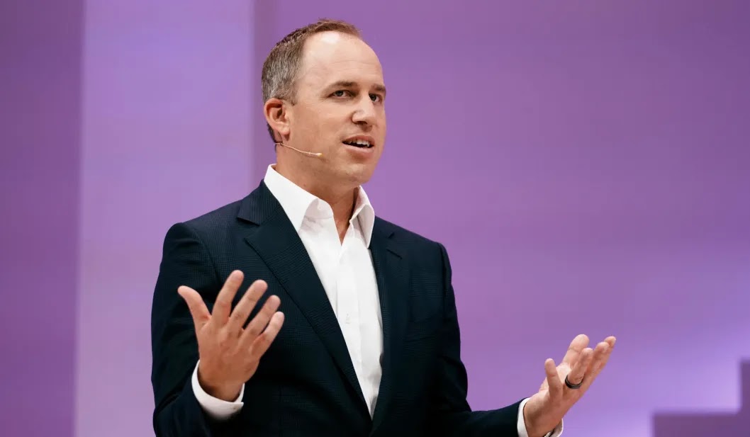 Bret Taylor’s Sierra Hits $100M ARR Fast 1 blogger image fI5RNgk3l6