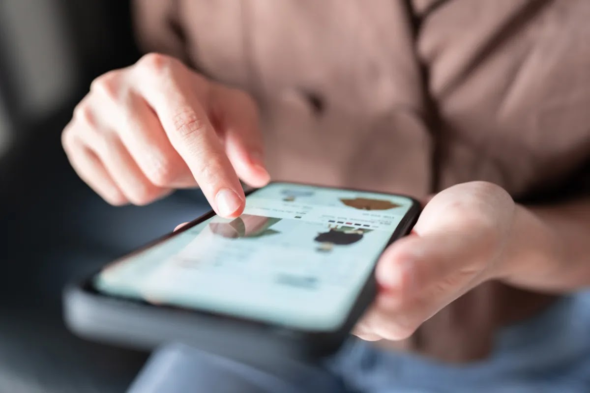 blogger image
