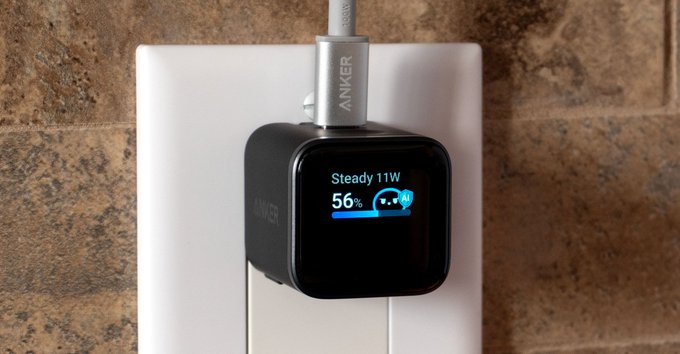 Anker’s New Charger With A Screen Would Feel Less Gimmicky If It Did More 1 blogger image ehVA0bEoHn