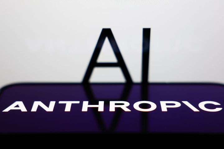 Google To Invest Up To $40B In Anthropic In Cash And Compute 1 GettyImages 2252871842
