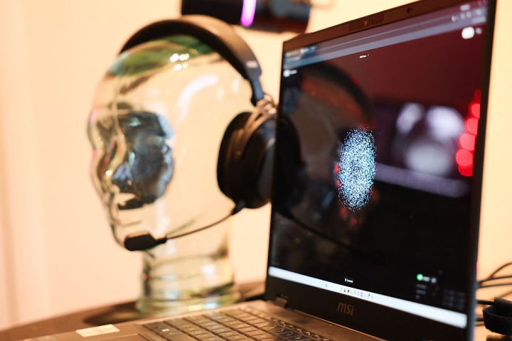 BCI Startup Neurable Looks To License Its ‘Mind-Reading’ Tech For Consumer Wearables 1 GettyImages 2255262571